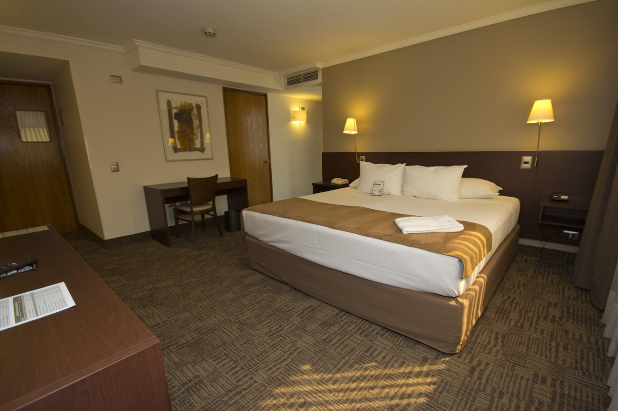 Hotel Director Vitacura Сантьяго Экстерьер фото