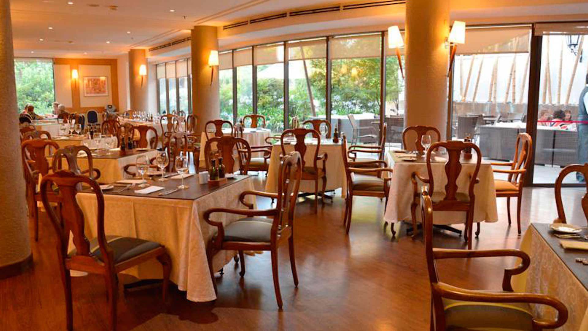Hotel Director Vitacura Сантьяго Экстерьер фото